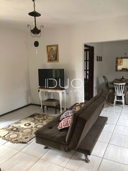 CASA NO BAIRRO ARPOADOR EM XANGRI-LÁ: 4ª foto da galeria de imagens do imóvel