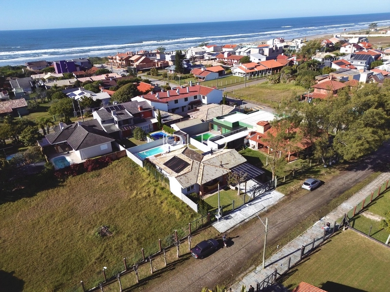 CASA EM XANGRI-LÁ: 26ª foto da galeria de imagens do imóvel
