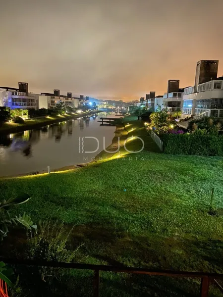 CASA NO CONDOMÍNIO ROSSI EM XANGRI-LÁ: 28ª foto da galeria de imagens do imóvel