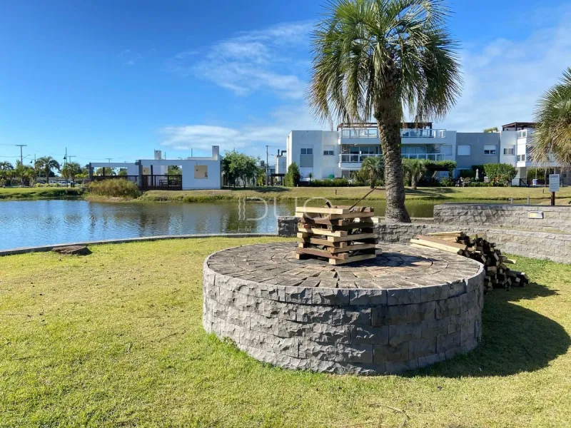 CASA NO CONDOMÍNIO ROSSI EM XANGRI-LÁ: 23ª foto da galeria de imagens do imóvel