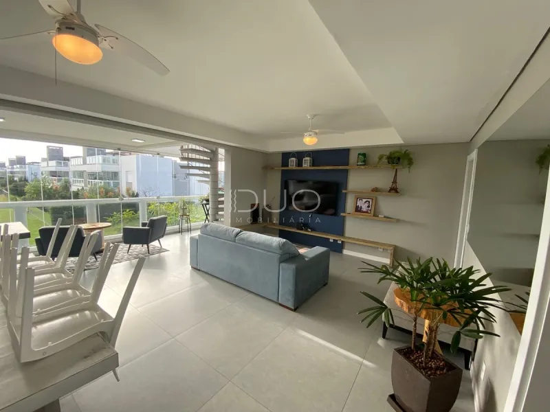 CASA NO CONDOMÍNIO ROSSI EM XANGRI-LÁ