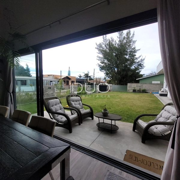 CASA EM XANGRI-LÁ: 7ª foto da galeria de imagens do imóvel