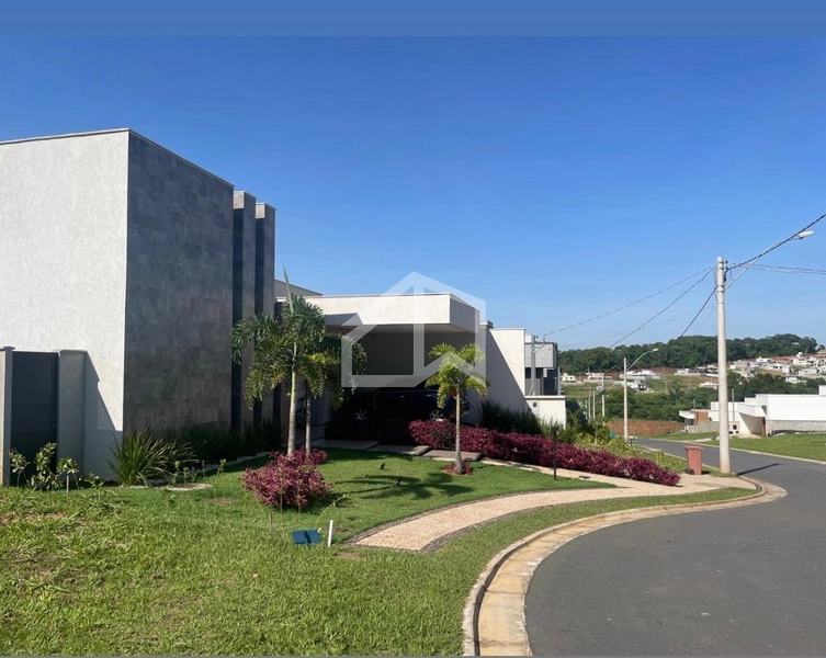 CASA JARDINS BOLONHA MOBILIADA: 1ª foto da galeria de imagens do imóvel