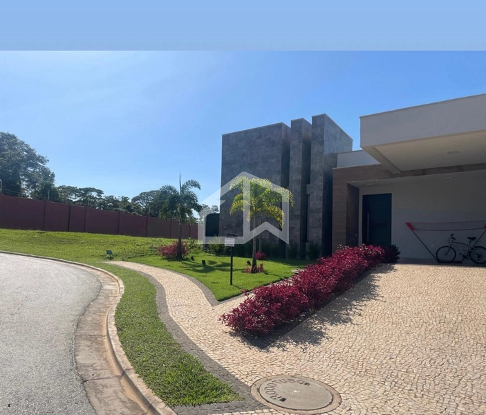 CASA JARDINS BOLONHA MOBILIADA: 2ª foto da galeria de imagens do imóvel