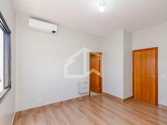 OPORTUNIDADE CASA NO PORTAL DO SOL GREEN: 22ª foto da galeria de imagens do imóvel