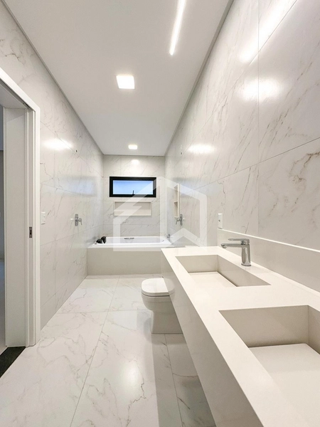 Magnífica Casa Térrea no Portal do Sol Green.: 13ª foto da galeria de imagens do imóvel