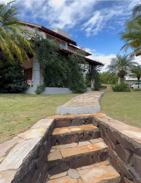 Casa de 2 suítes no Espelho das Águas: 2ª foto da galeria de imagens do imóvel