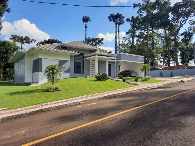 Casa de 3 quartos no Condomínio Guatapará: 1ª foto da galeria de imagens do imóvel