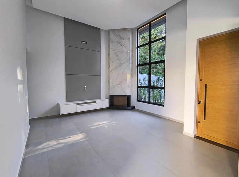 Casa de 3 quartos no Walville: 2ª foto da galeria de imagens do imóvel