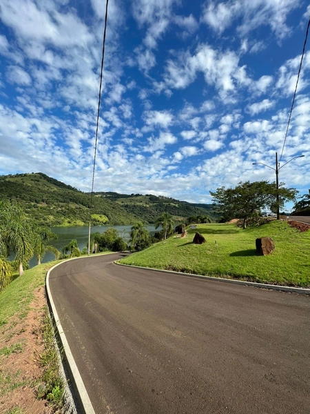Terreno de esquina no Casas da Montanha!: 4ª foto da galeria de imagens do imóvel