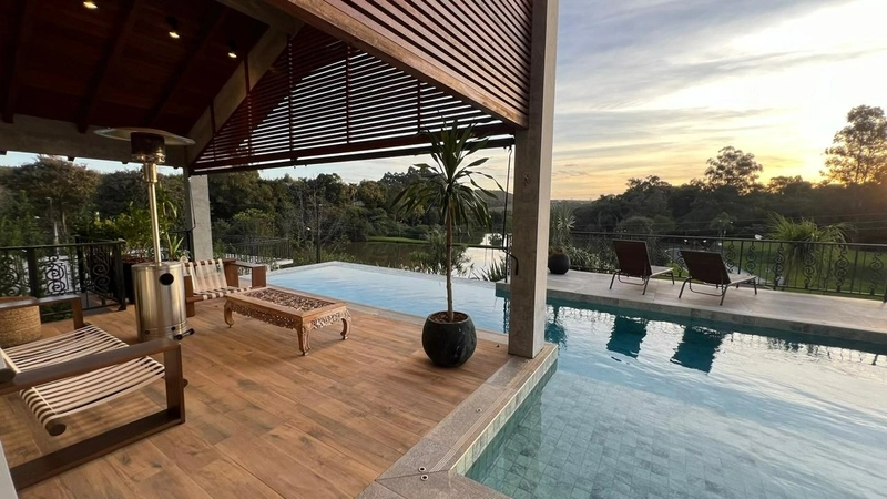 Casa 3 suítes e beira lago no Espelho das Águas: 7ª foto da galeria de imagens do imóvel