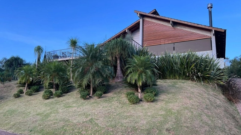 Casa 3 suítes e beira lago no Espelho das Águas: 3ª foto da galeria de imagens do imóvel