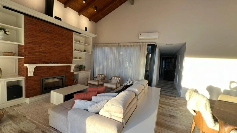Casa 3 suítes e beira lago no Espelho das Águas: 11ª foto da galeria de imagens do imóvel