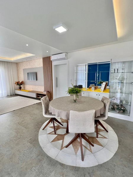 Casa de 3 quartos no Vila Real - Permura por apto 3 suítes no Centro!: 4ª foto da galeria de imagens do imóvel