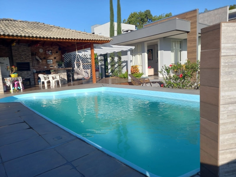 Casa de 3 quartos e quiosque: 9ª foto da galeria de imagens do imóvel