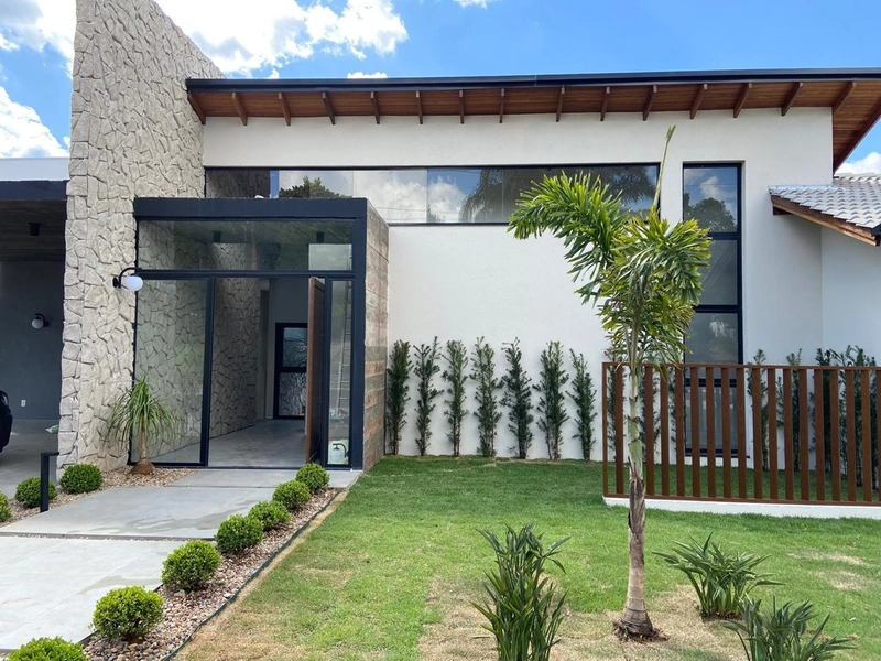 Casa nova no Espelho das Águas: 1ª foto da galeria de imagens do imóvel