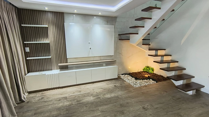 Casa de 3 quartos com estrutura de condomínio: 2ª foto da galeria de imagens do imóvel