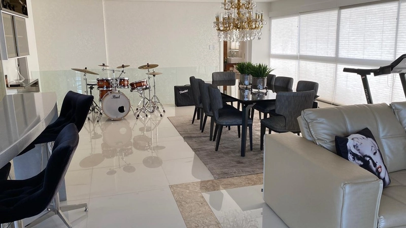 Cobertura Duplex com terraço e piscina: 7ª foto da galeria de imagens do imóvel