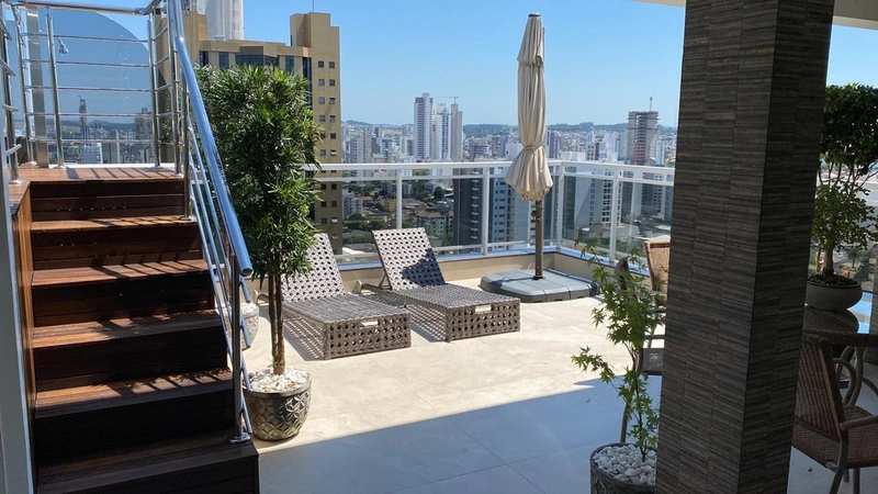 Cobertura Duplex com terraço e piscina: 2ª foto da galeria de imagens do imóvel