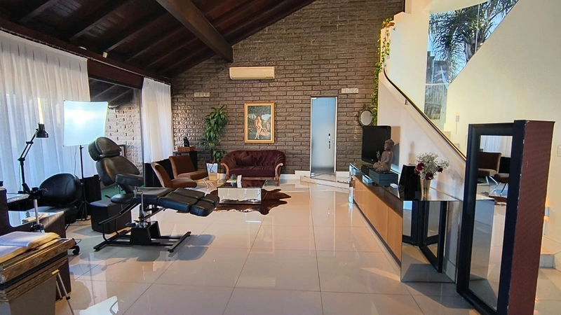 Casa de 4 suítes no Jardim Itália!: 6ª foto da galeria de imagens do imóvel