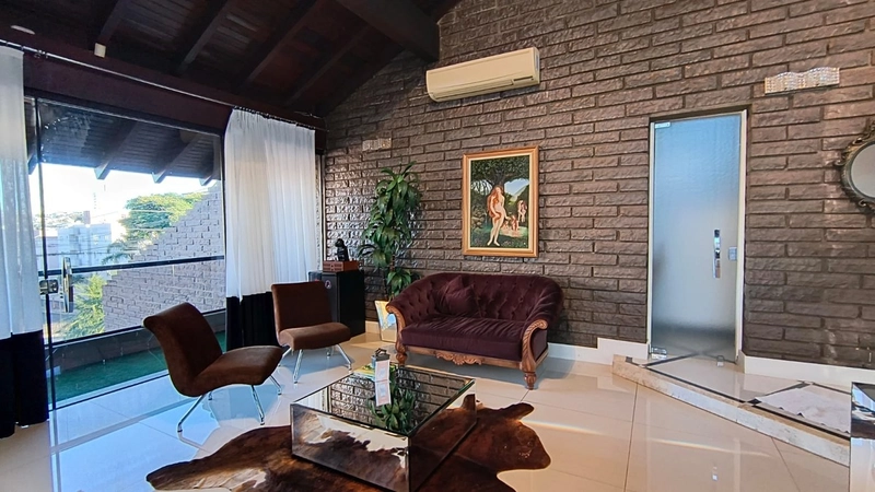 Casa de 4 suítes no Jardim Itália!: 9ª foto da galeria de imagens do imóvel