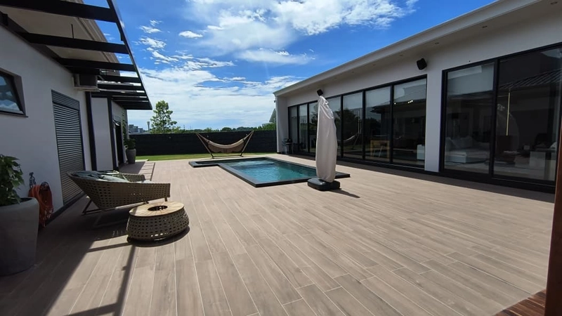 Casa Neoclássica no Bouganville!: 11ª foto da galeria de imagens do imóvel