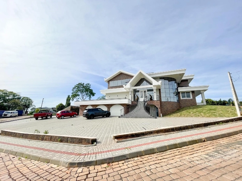 Mansão de 7 quartos no Villagos!: 4ª foto da galeria de imagens do imóvel