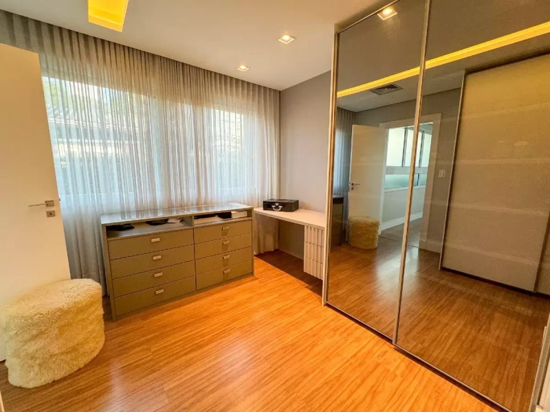 Casa de 4 suítes pertinho do Hospital Regional: 23ª foto da galeria de imagens do imóvel