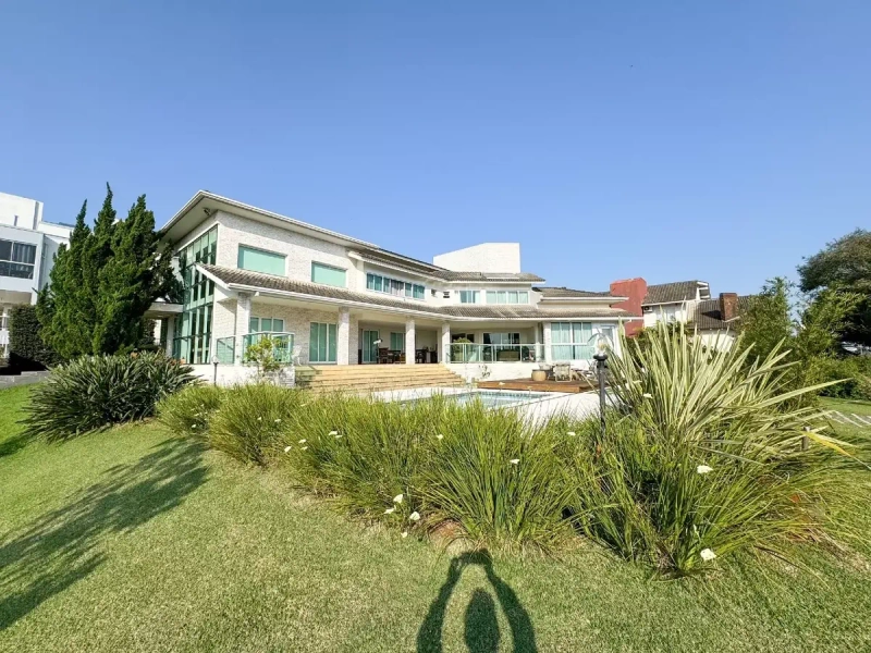 Casa de 4 suítes pertinho do Hospital Regional: 18ª foto da galeria de imagens do imóvel