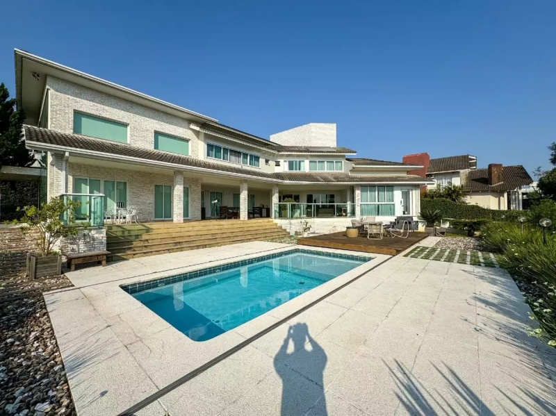 Casa de 4 suítes pertinho do Hospital Regional: 17ª foto da galeria de imagens do imóvel