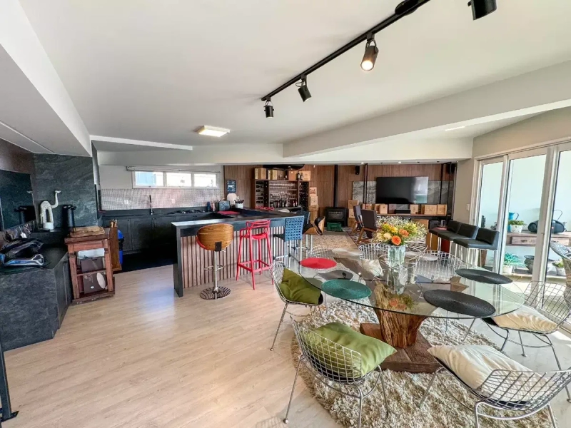 Casa de 4 suítes pertinho do Hospital Regional: 11ª foto da galeria de imagens do imóvel