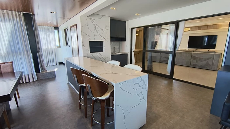 Cobertura de 3 suítes no Centro!: 13ª foto da galeria de imagens do imóvel