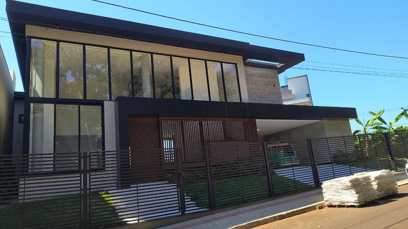 Casa de 3 suítes e semi mobiliada no Walville!
