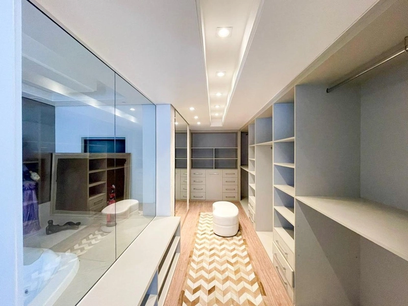 Casa de 4 quartos no Presidente Médici: 5ª foto da galeria de imagens do imóvel