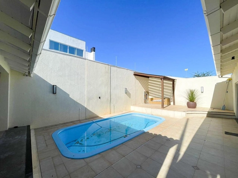 Casa de 4 quartos no Presidente Médici: 18ª foto da galeria de imagens do imóvel