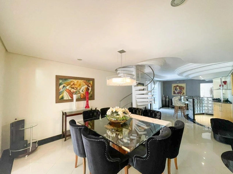 Casa de 4 quartos no Presidente Médici: 21ª foto da galeria de imagens do imóvel