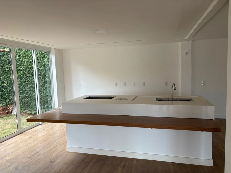 Casa de 3 quartos no Universitário: 4ª foto da galeria de imagens do imóvel