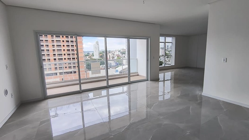 Apartamento de 4 quartos perto da AABB: 3ª foto da galeria de imagens do imóvel