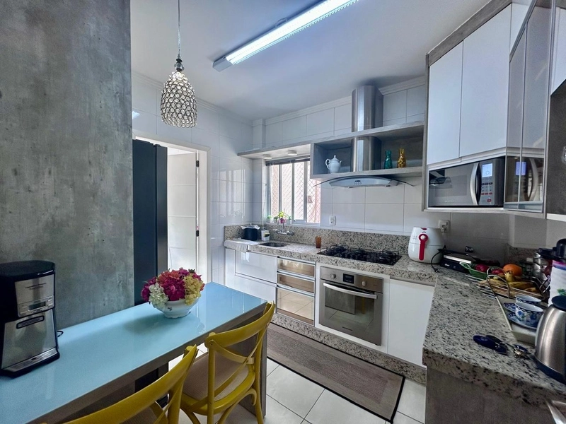 Apto de 3 quartos no Centro: 4ª foto da galeria de imagens do imóvel