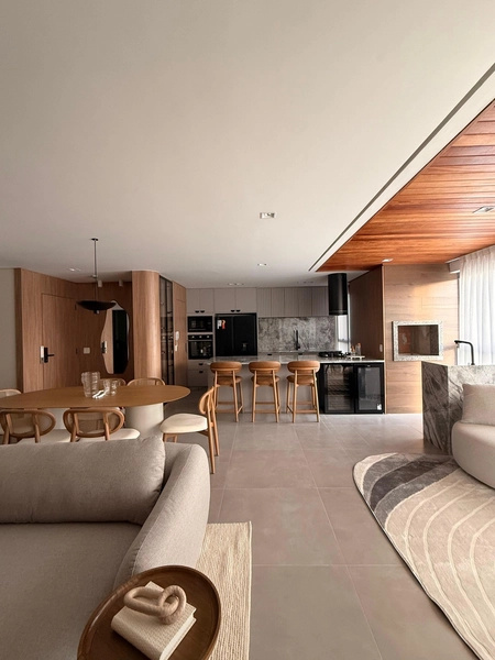 Apartamento de 3 quartos e 1 por andar: 2ª foto da galeria de imagens do imóvel