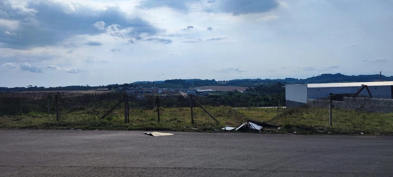 Terreno próx da Av Leopoldo Sander: 1ª foto da galeria de imagens do imóvel