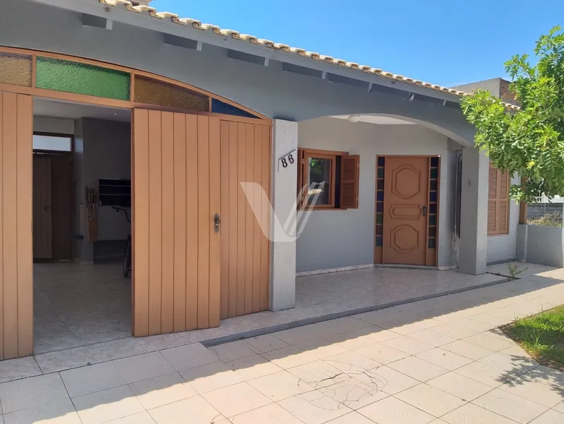 Casa 3 dormitórios no bairro Remanso: 2ª foto da galeria de imagens do imóvel