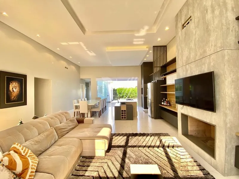 CASA COM PISCINA NO CONDOMÍNIO DUBAI RESORT: 3ª foto da galeria de imagens do imóvel