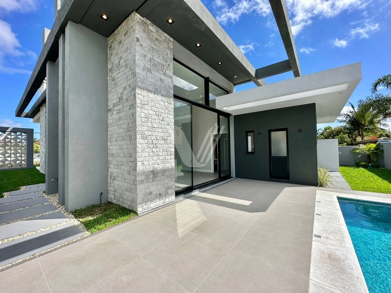 Casa com excelente localização em Atlântida: 6ª foto da galeria de imagens do imóvel