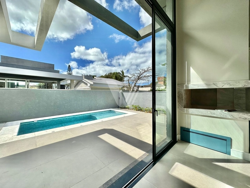 Casa com excelente localização em Atlântida: 17ª foto da galeria de imagens do imóvel