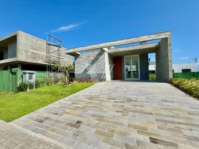 Linda Casa no Condomínio Terrasul: 2ª foto da galeria de imagens do imóvel