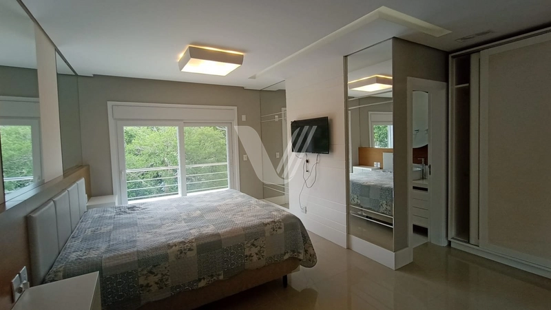 Casa em Condomínio, 4 suítes piscina, mobiliado e decorado: 26ª foto da galeria de imagens do imóvel