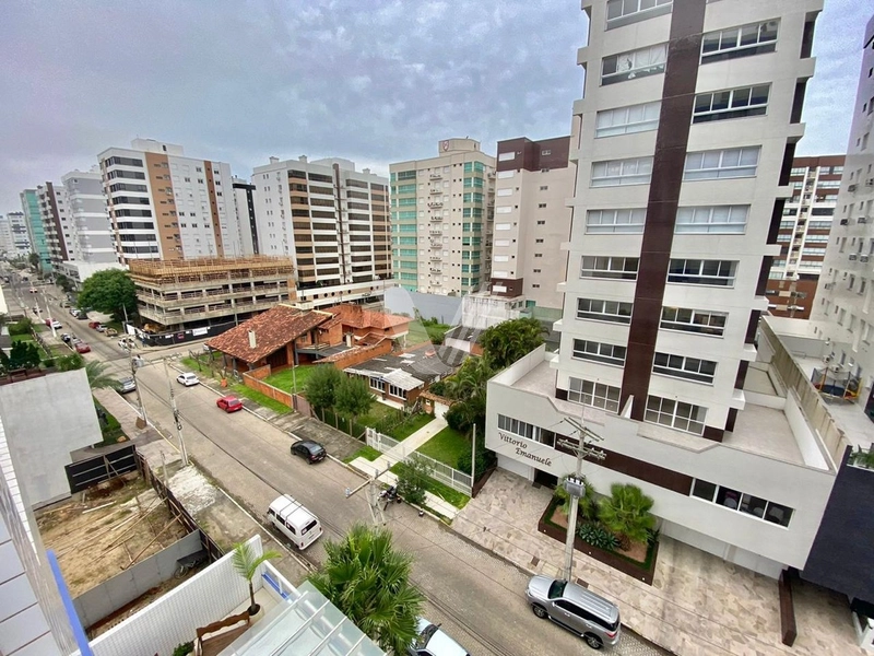 Apartamento a 200 metros do mar mobiliado e decorado em Capão da Canoa: 3ª foto da galeria de imagens do imóvel
