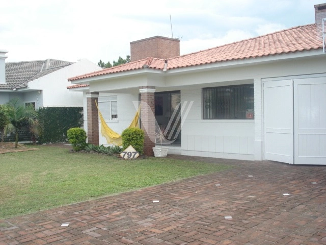 Casa Com 04 Dormitórios No Bairro Atlântida em Xangri-Lá: 1ª foto da galeria de imagens do imóvel