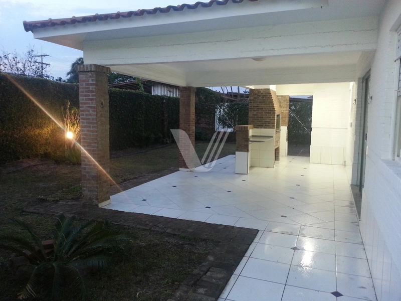 Casa Com 04 Dormitórios No Bairro Atlântida em Xangri-Lá: 6ª foto da galeria de imagens do imóvel
